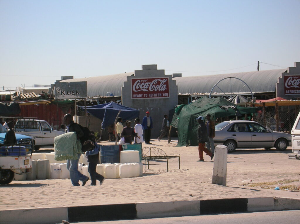 Rue marchande d'Oshakati